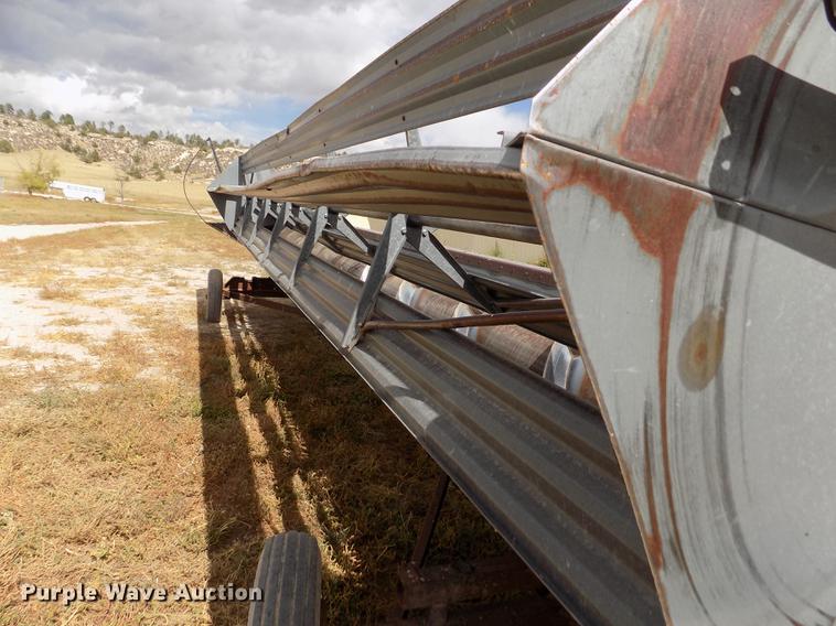 image for item ER9178 1990 Gleaner R60 combine and header