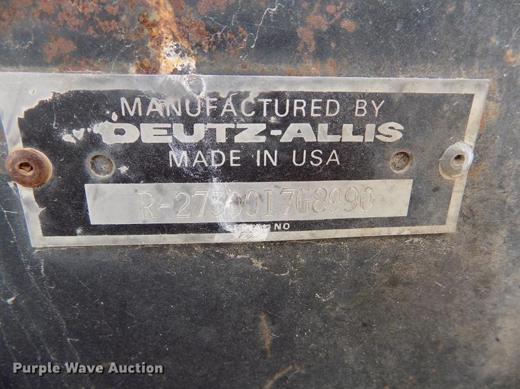 image for item ER9178 1990 Gleaner R60 combine and header