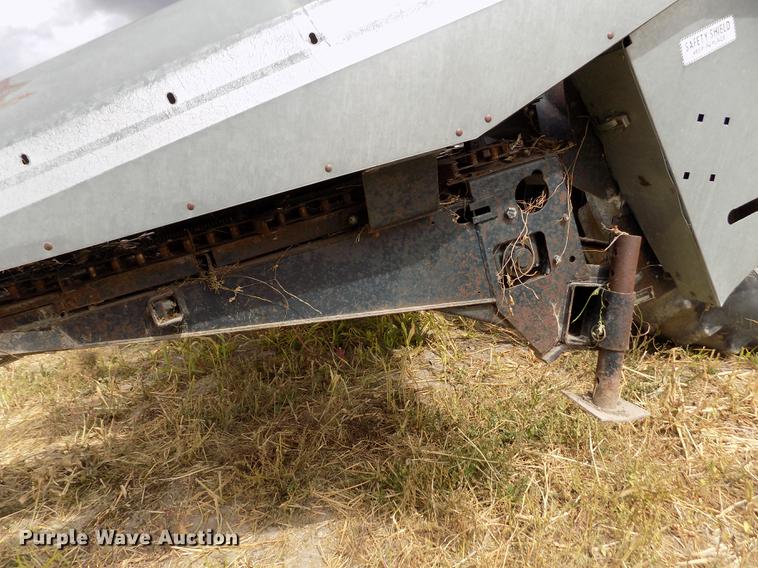 image for item ER9179 1990 Deutz Allis corn head