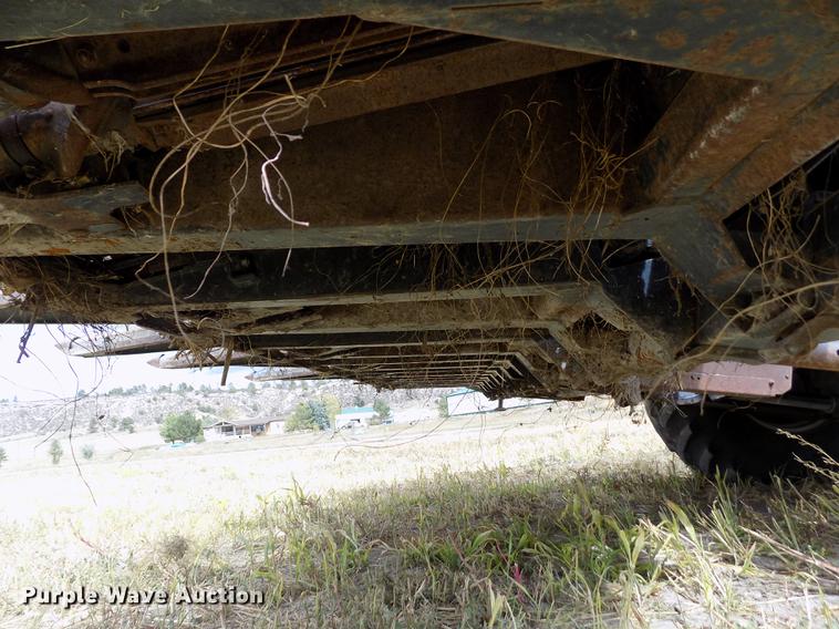 image for item ER9179 1990 Deutz Allis corn head