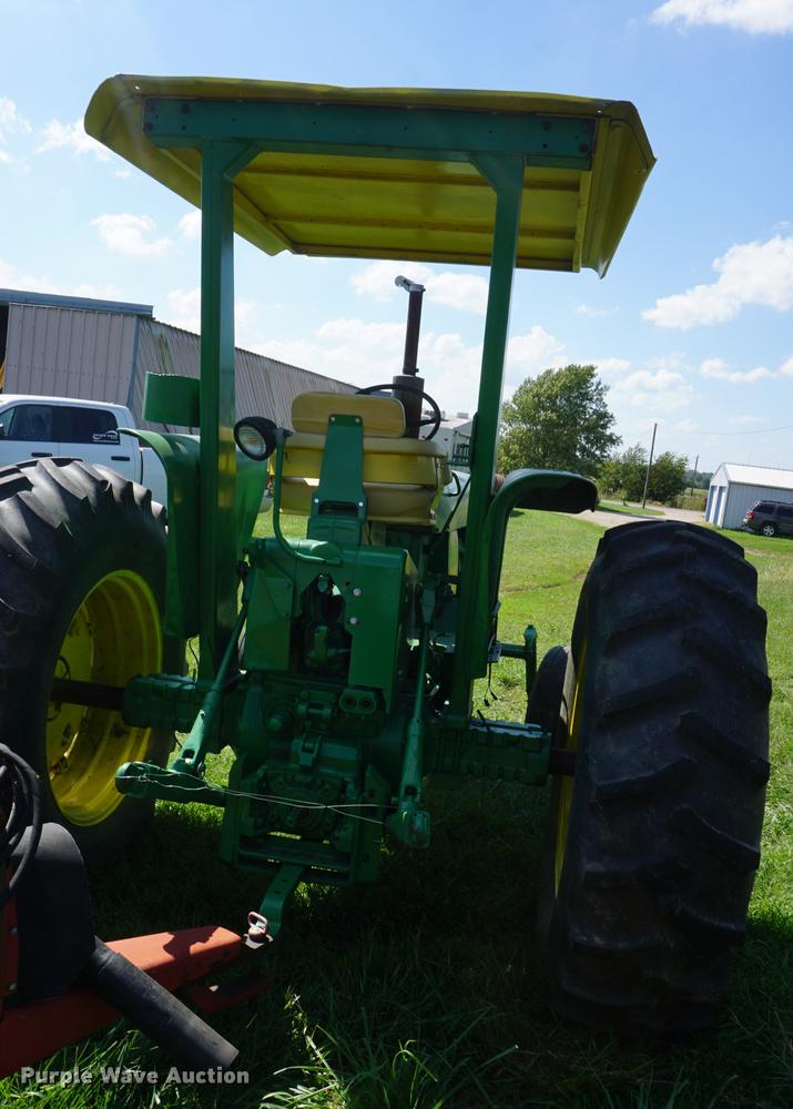 image for item ES9982 1967 John Deere 4020 tractor