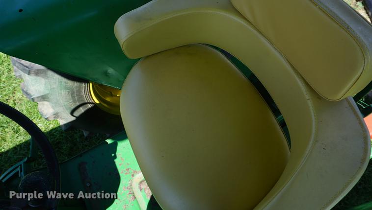 image for item ES9982 1967 John Deere 4020 tractor