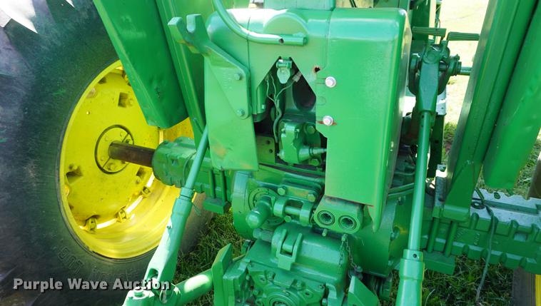 image for item ES9982 1967 John Deere 4020 tractor