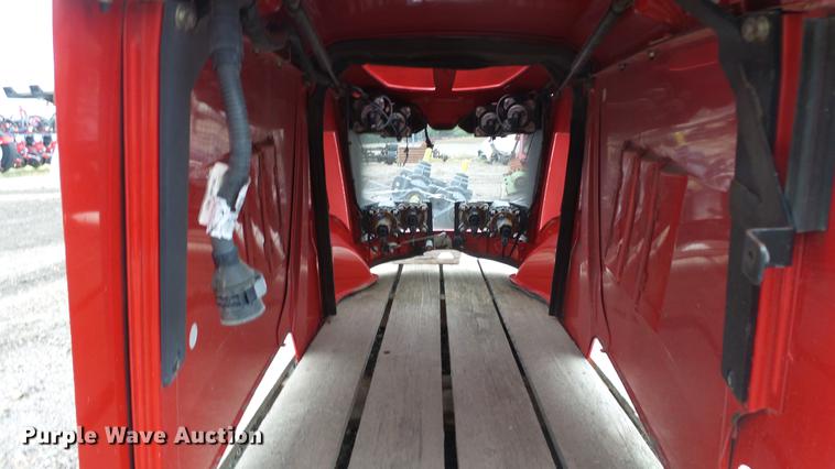 image for item FE9005 Massey-Ferguson 6615 Dyna-VT steel tractor hood