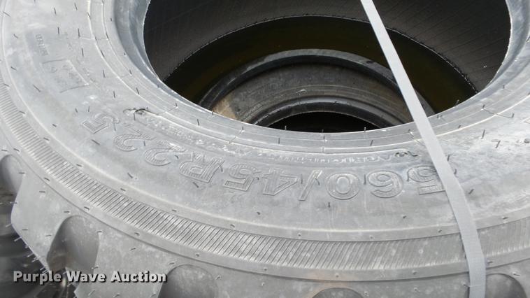 image for item FE9096 (2) Alliance 560/45R22.5 tires