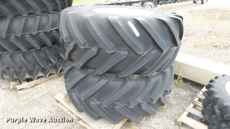 image for item FE9107 (2) Michelin 620/70R26 tires and wheels