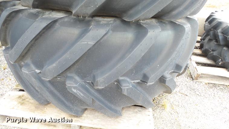 image for item FE9107 (2) Michelin 620/70R26 tires and wheels