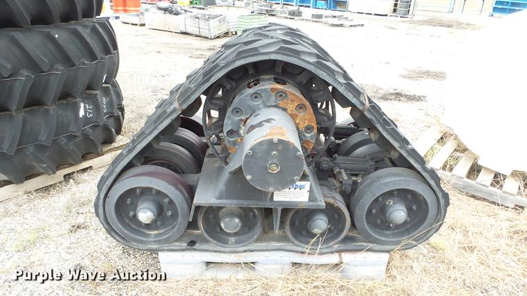 image for item FE9110 (2) GripTrac track assemblies