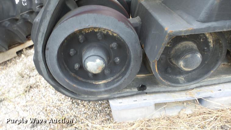 image for item FE9110 (2) GripTrac track assemblies