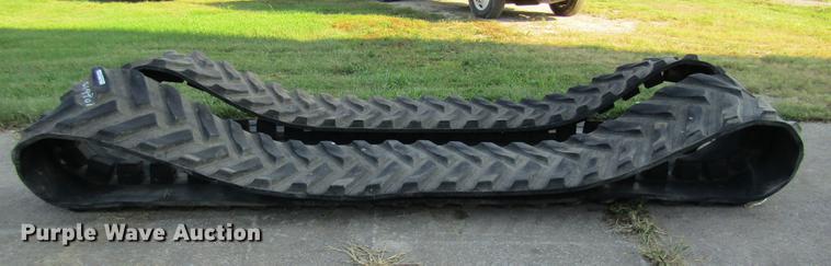 image for item FI9501 (2) 24.5"W rubber tracks