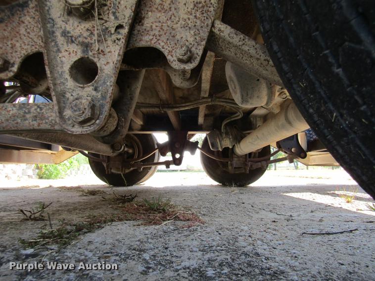 image for item FI9503 1998 Terra Flex ST340 sprayer trailer