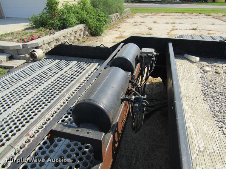 image for item FI9503 1998 Terra Flex ST340 sprayer trailer