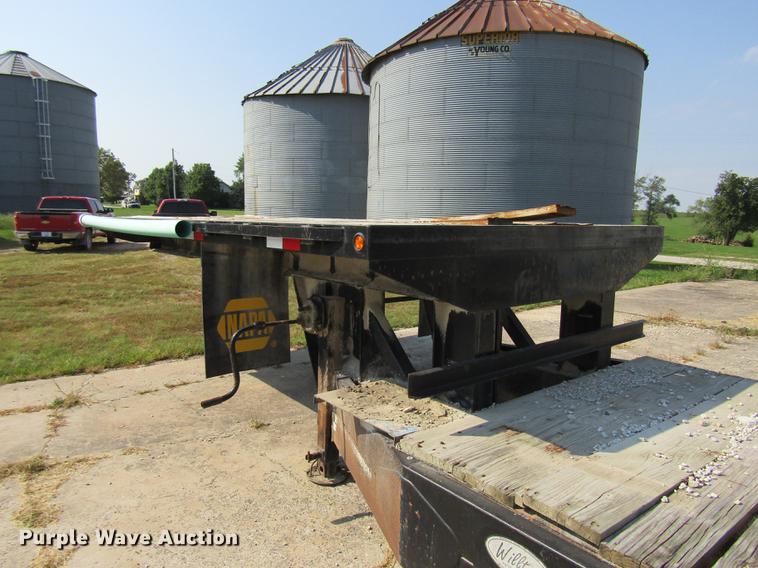 image for item FI9503 1998 Terra Flex ST340 sprayer trailer