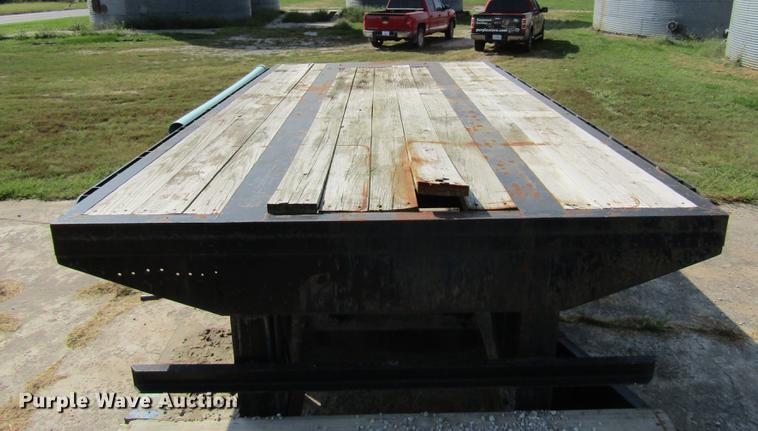 image for item FI9503 1998 Terra Flex ST340 sprayer trailer