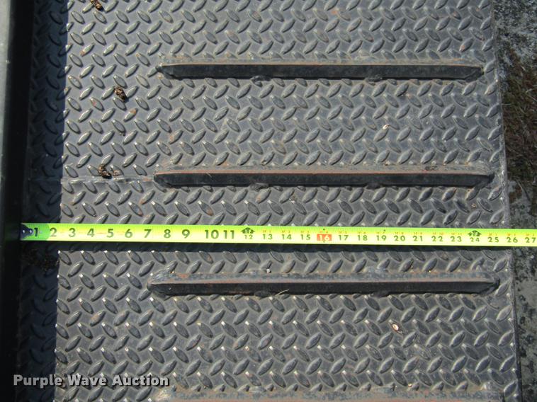 image for item FI9503 1998 Terra Flex ST340 sprayer trailer