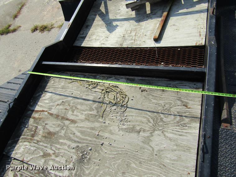 image for item FI9503 1998 Terra Flex ST340 sprayer trailer