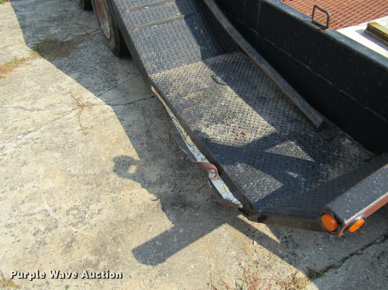 image for item FI9503 1998 Terra Flex ST340 sprayer trailer