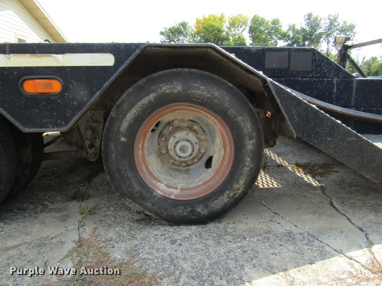 image for item FI9503 1998 Terra Flex ST340 sprayer trailer