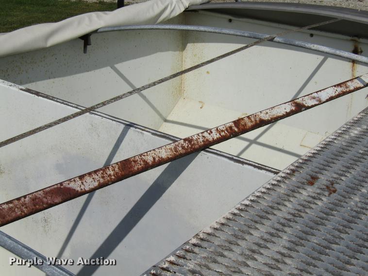 image for item FI9504 Willmar Load Runner 10 tender bed