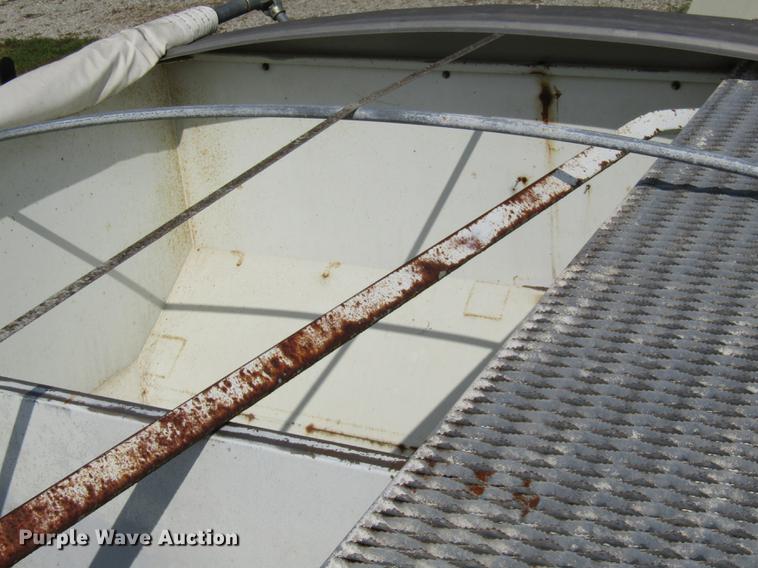 image for item FI9504 Willmar Load Runner 10 tender bed