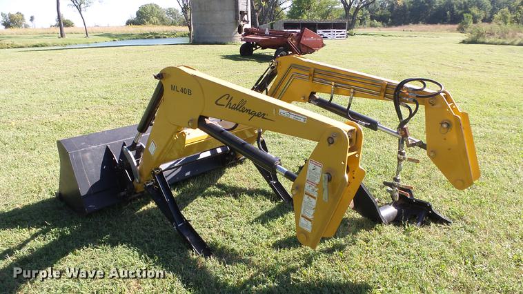 image for item FO9047 Challenger ML40B loader