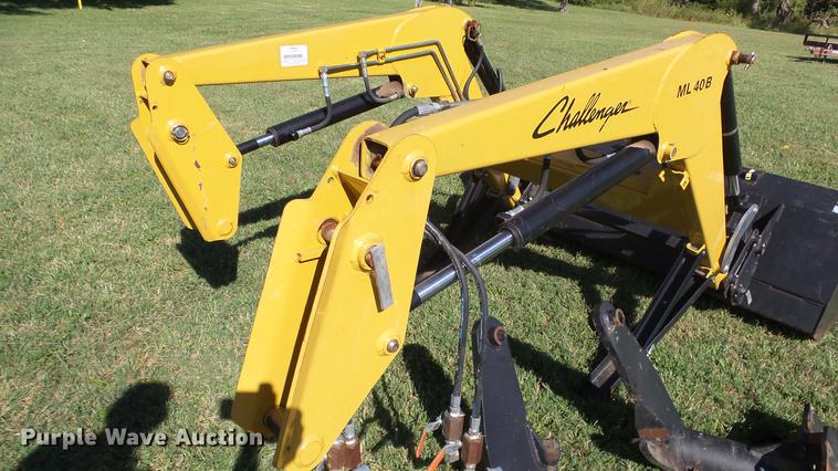 image for item FO9047 Challenger ML40B loader