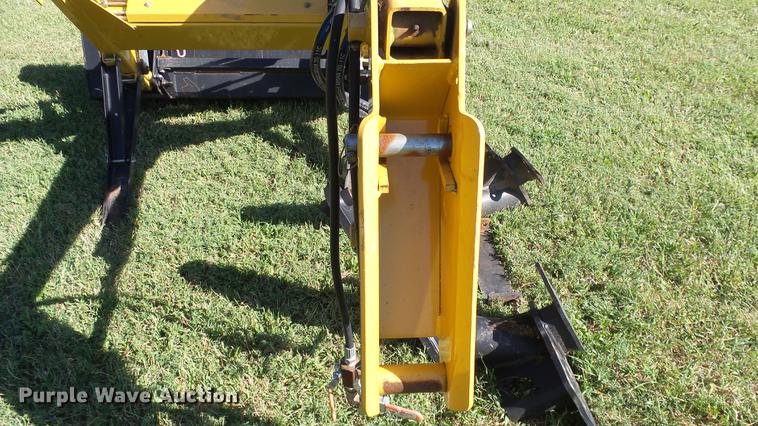 image for item FO9047 Challenger ML40B loader