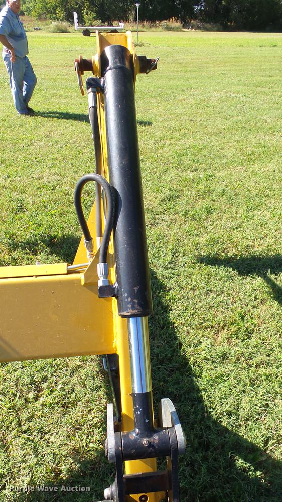 image for item FO9047 Challenger ML40B loader