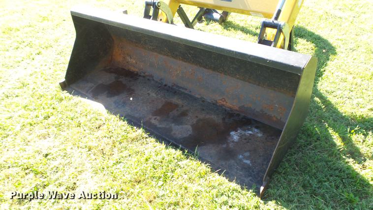 image for item FO9047 Challenger ML40B loader