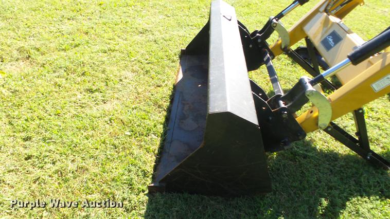 image for item FO9047 Challenger ML40B loader