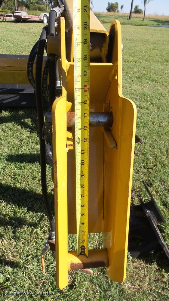 image for item FO9047 Challenger ML40B loader