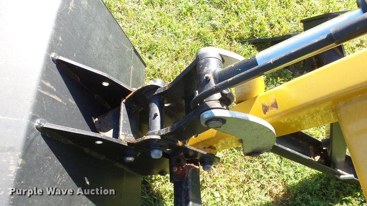 image for item FO9047 Challenger ML40B loader