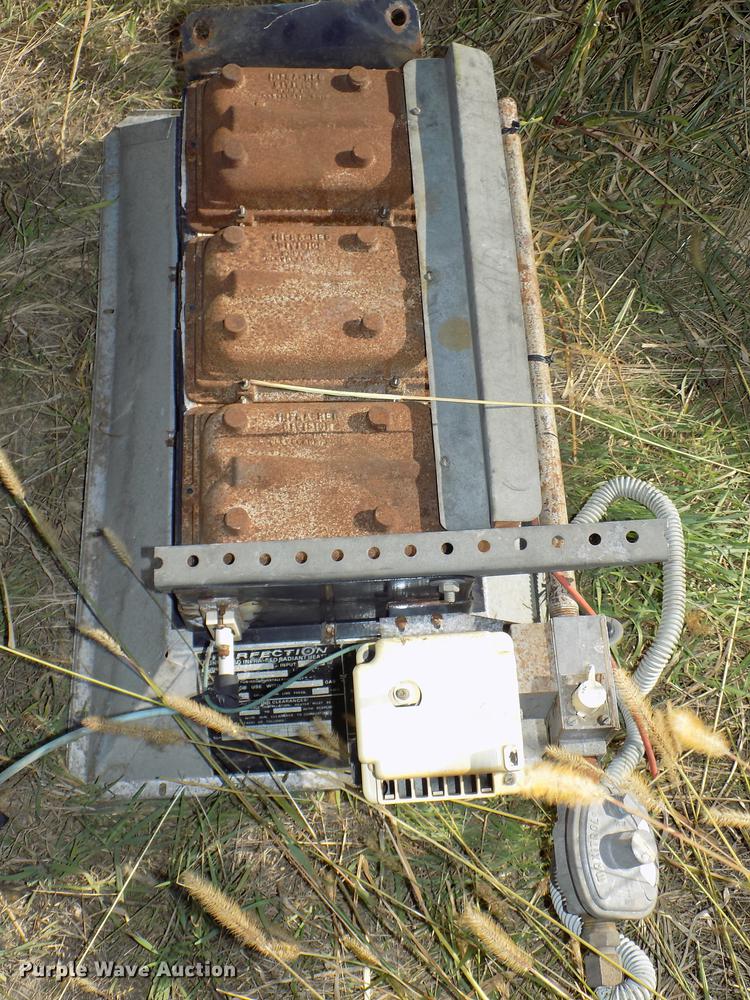 image for item G1328 (7) infrared unvented radiant heaters