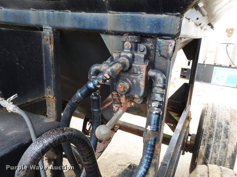 image for item DB7010 Adams fertilizer tender