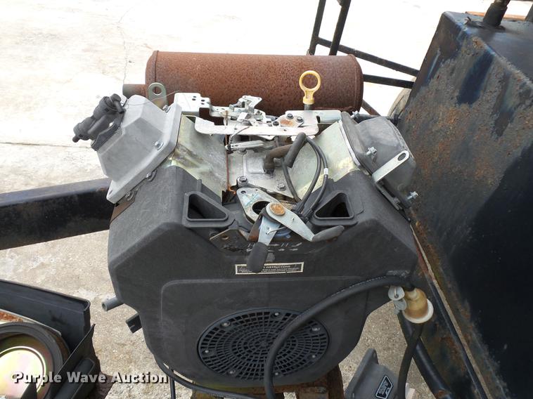 image for item DB7010 Adams fertilizer tender