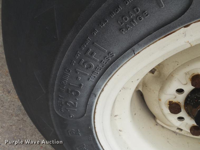 image for item DB7010 Adams fertilizer tender