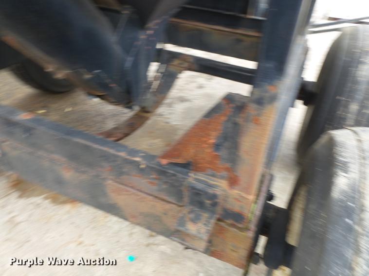 image for item DB7010 Adams fertilizer tender