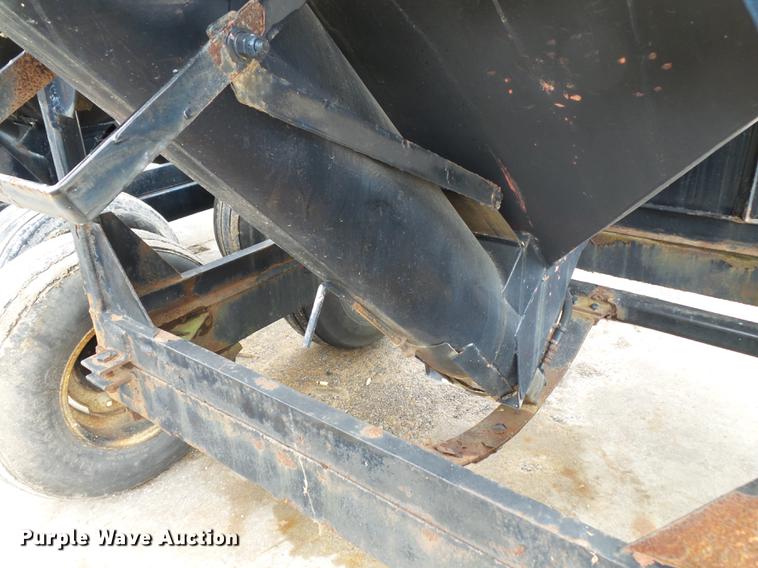 image for item DB7010 Adams fertilizer tender