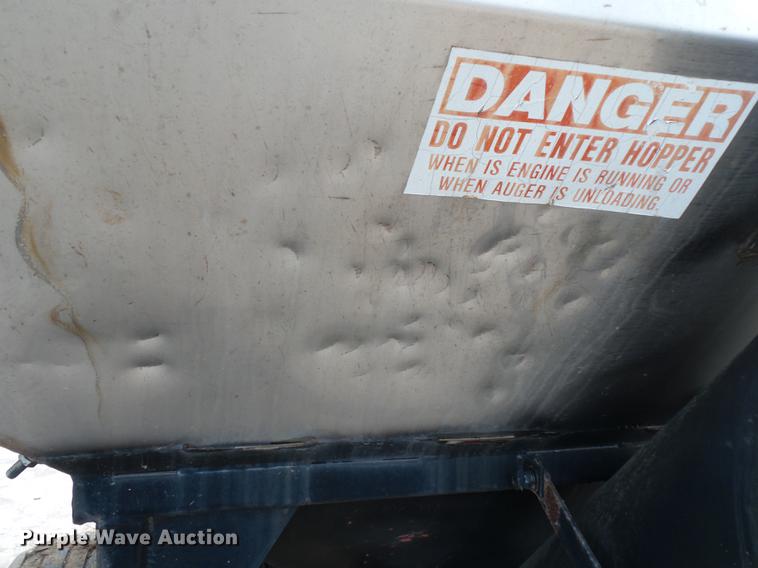image for item DB7010 Adams fertilizer tender