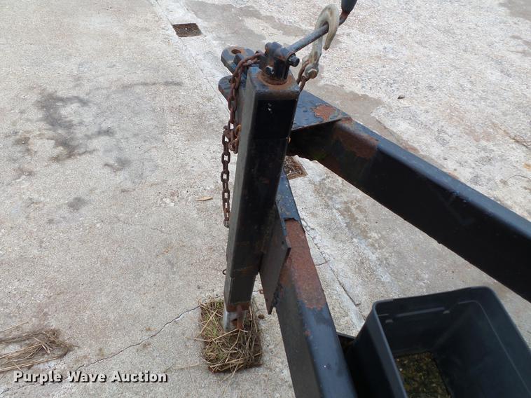 image for item DB7011 Adams fertilizer tender