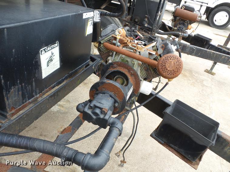 image for item DB7011 Adams fertilizer tender