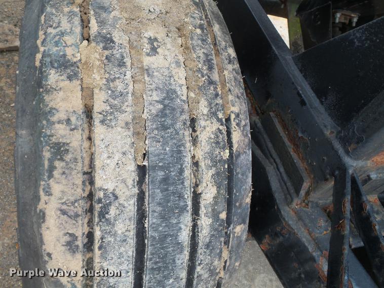 image for item DB7011 Adams fertilizer tender