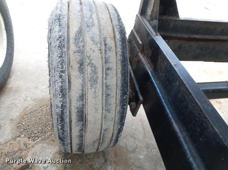 image for item DB7011 Adams fertilizer tender