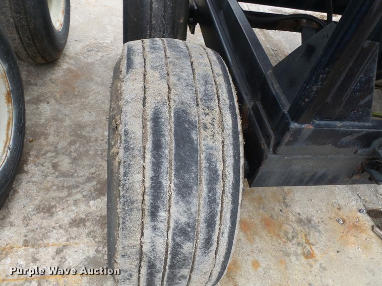 image for item DB7011 Adams fertilizer tender