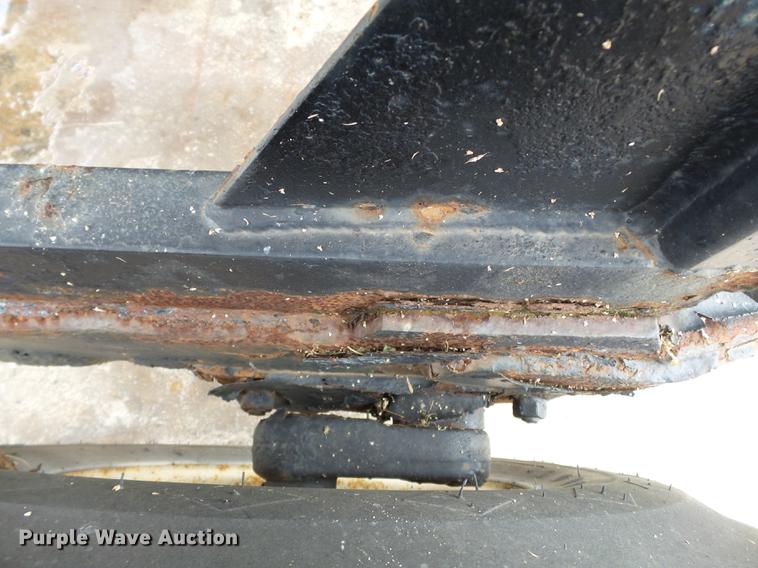 image for item DB7012 Adams fertilizer tender