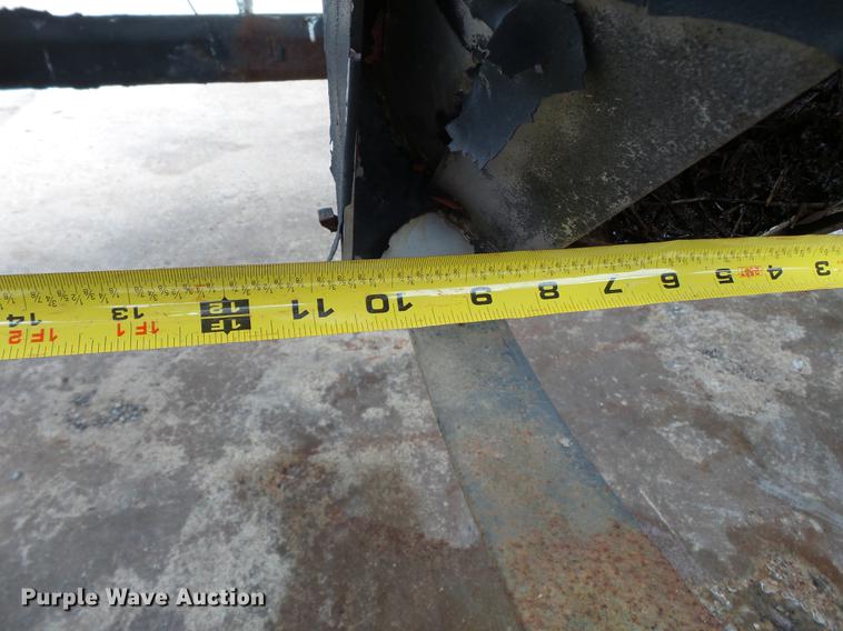 image for item DB7012 Adams fertilizer tender