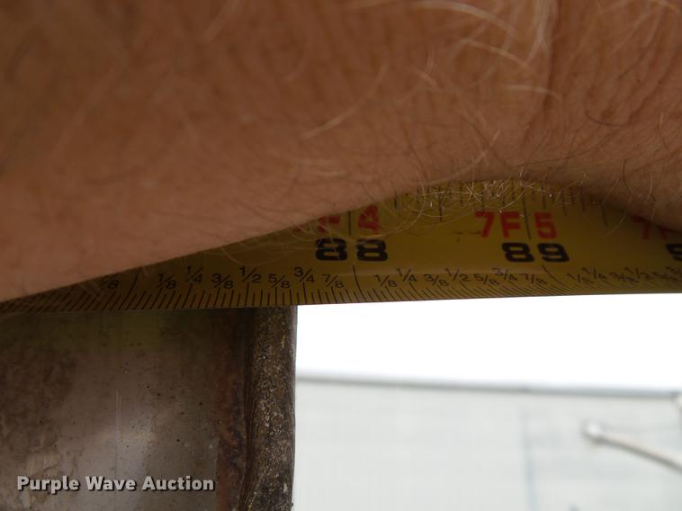 image for item DB7012 Adams fertilizer tender