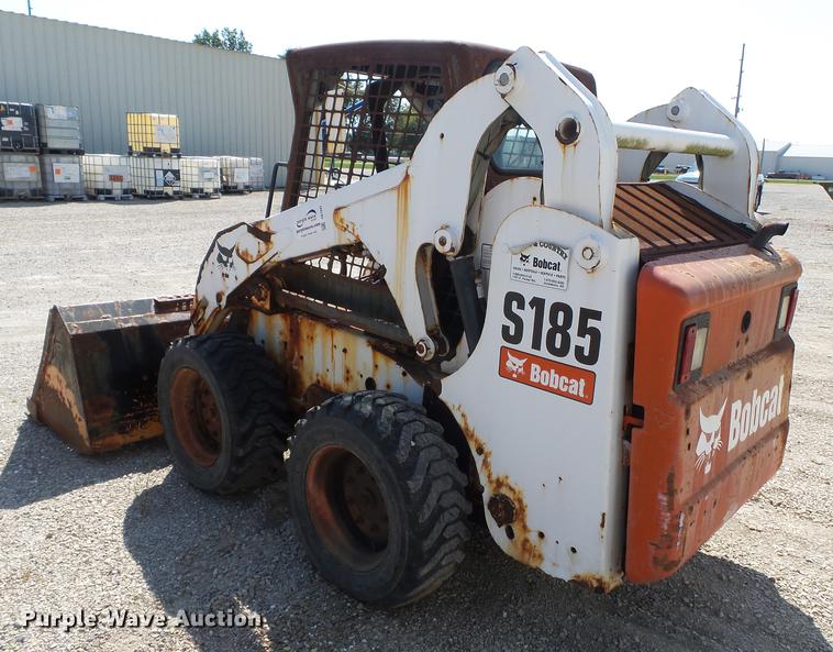 image for item DB7043 2010 Bobcat S185 skid steer