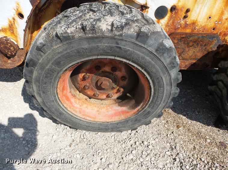 image for item DB7043 2010 Bobcat S185 skid steer