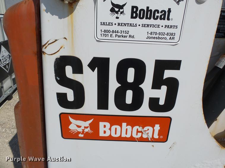 image for item DB7043 2010 Bobcat S185 skid steer